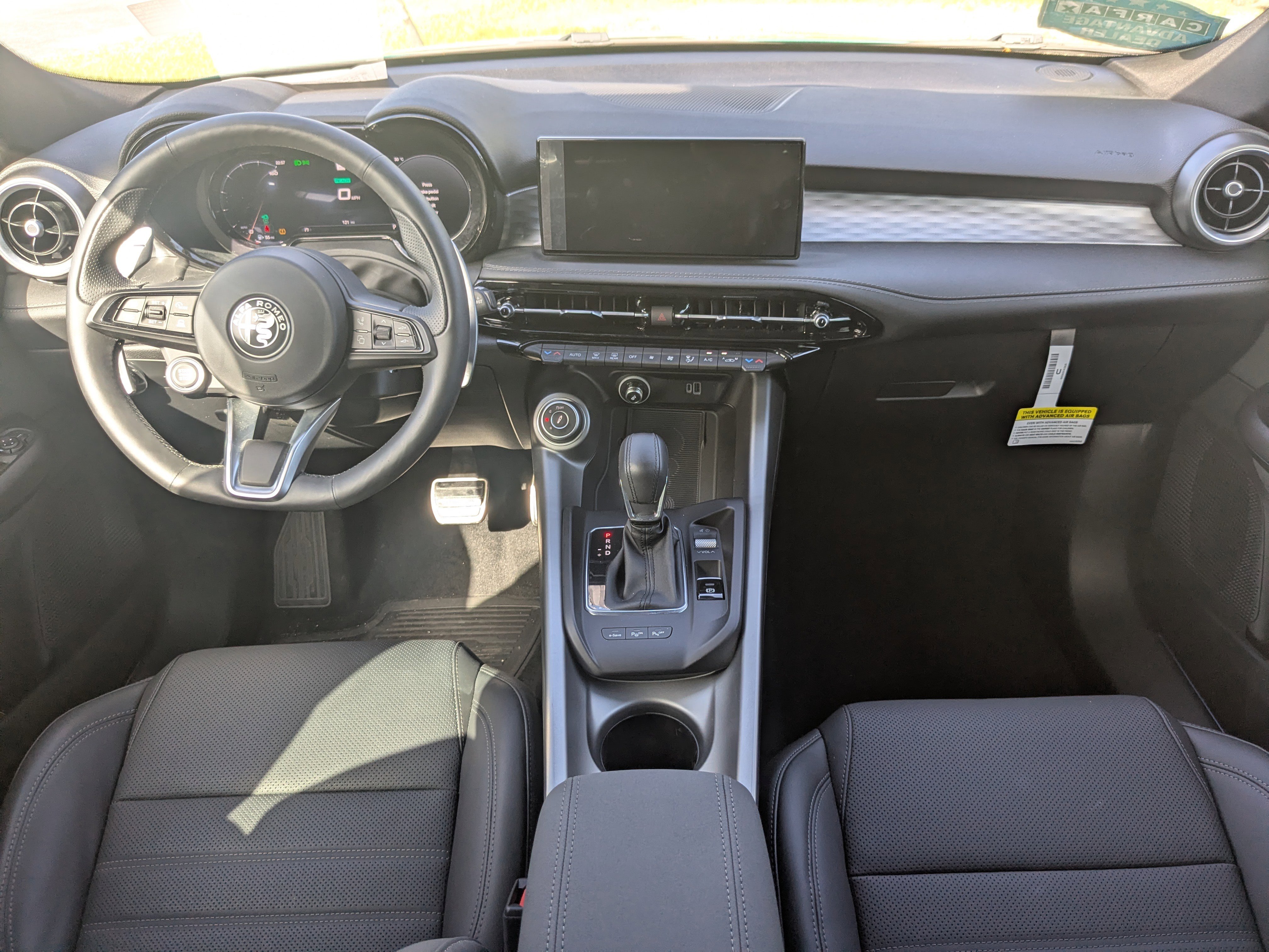 Used 2024 Alfa Romeo Tonale Veloce image 17