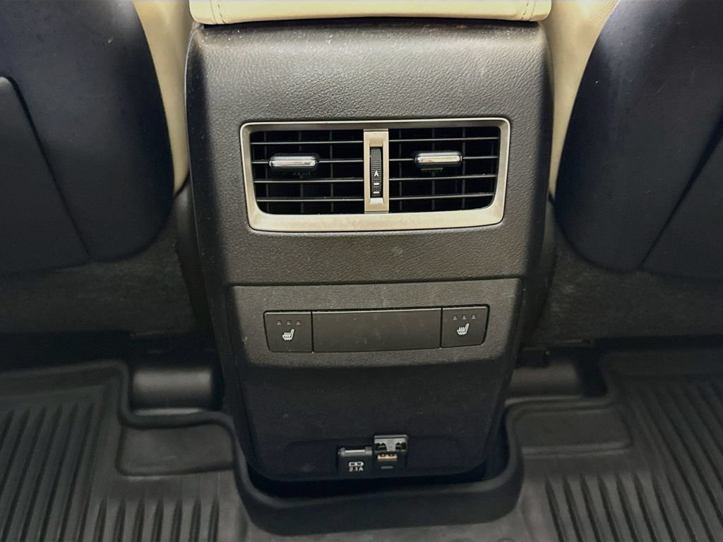 Used 2022 Lexus RX 450h AWD w/ Luxury Package image 26