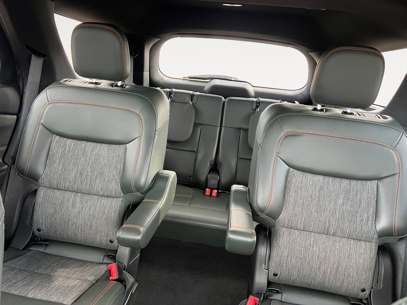 Used 2022 Ford Explorer Timberline image 13