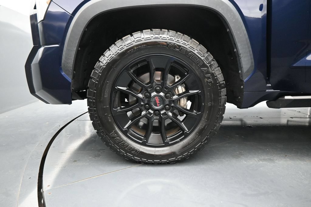 Used 2022 Toyota Tundra SR5 w/ Convenience Package RWD image 26