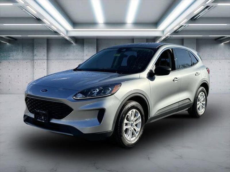 Used 2022 Ford Escape SE w/ Convenience Package