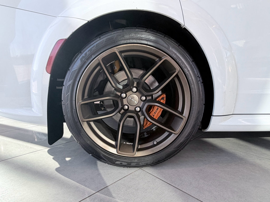 Used 2022 Dodge Charger SRT Hellcat w/ Harman/Kardon Audio Group image 35
