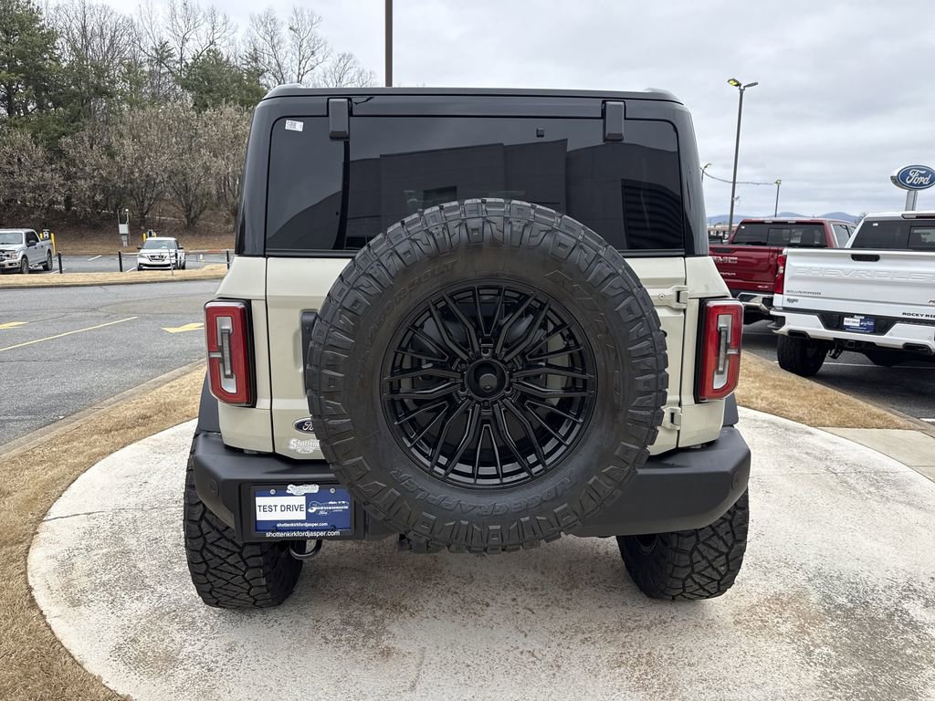 New 2025 Ford Bronco Outer Banks image 6