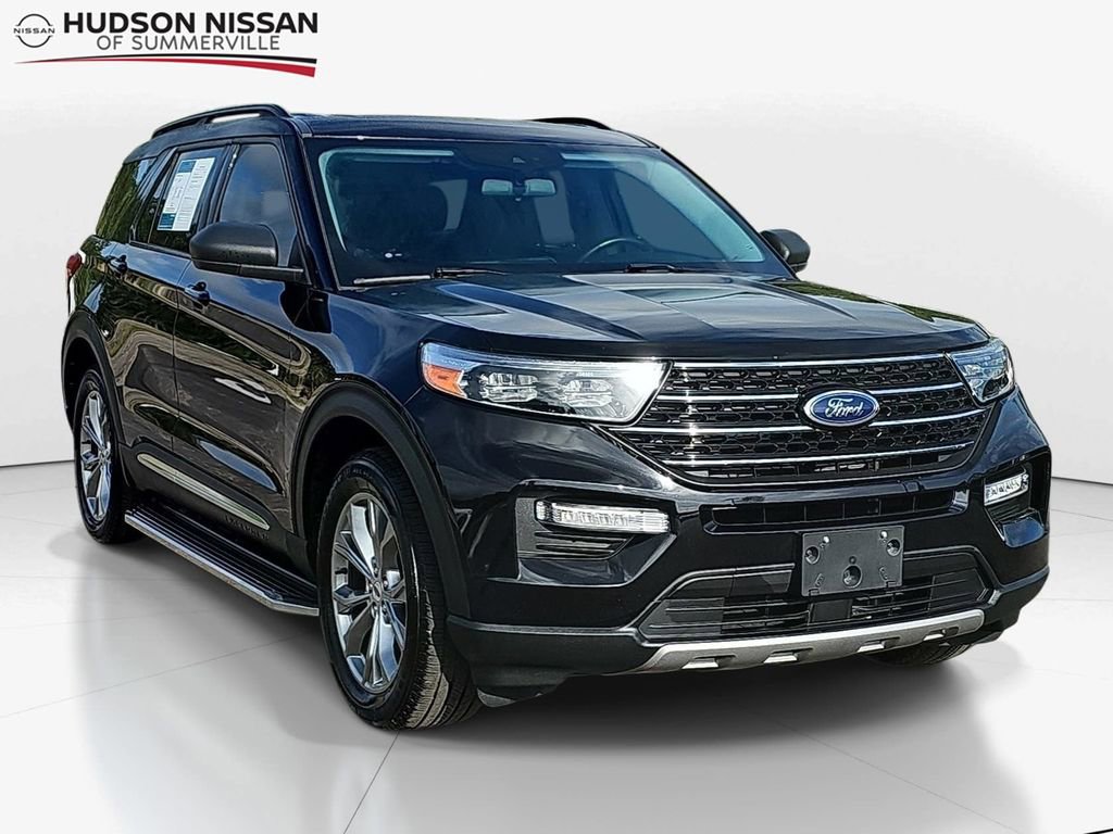 Used 2021 Ford Explorer XLT w/ Equipment Group 202A image 1