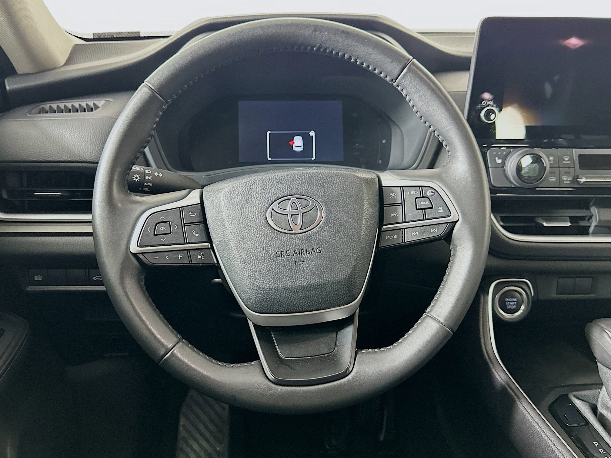 Used 2025 Toyota Grand Highlander XLE image 18