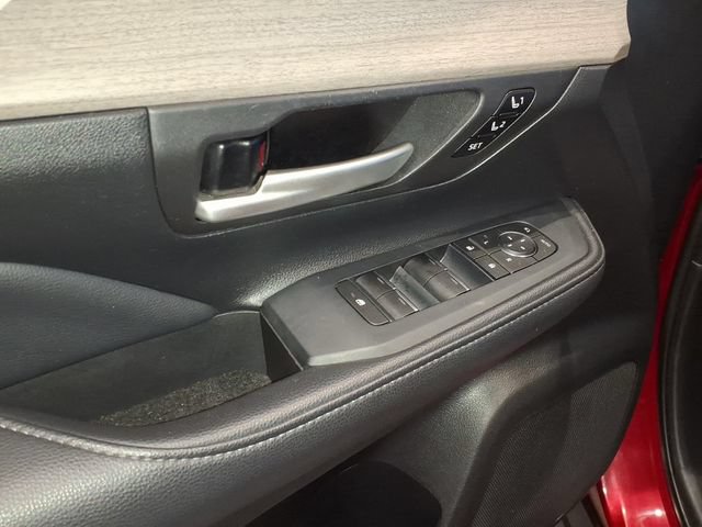 Certified 2025 Toyota Grand Highlander FWD image 15