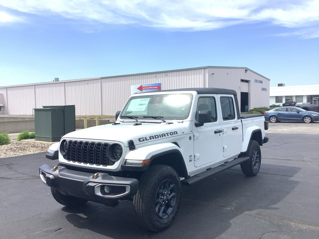 New 2026 Jeep Gladiator Sport