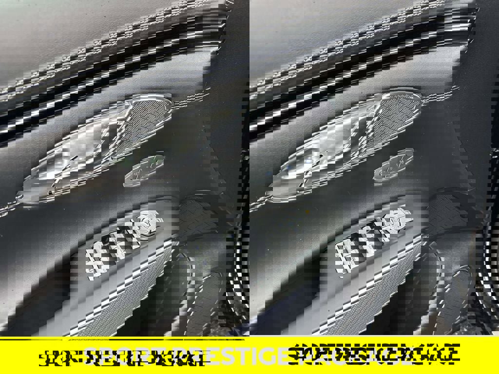 Used 2024 Genesis GV70 2.5T w/ Sport Prestige Package image 10