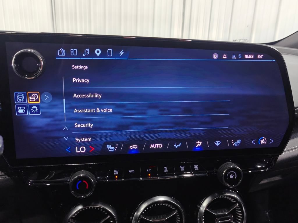 Used 2024 Chevrolet Blazer EV LT AWD/4WD image 41