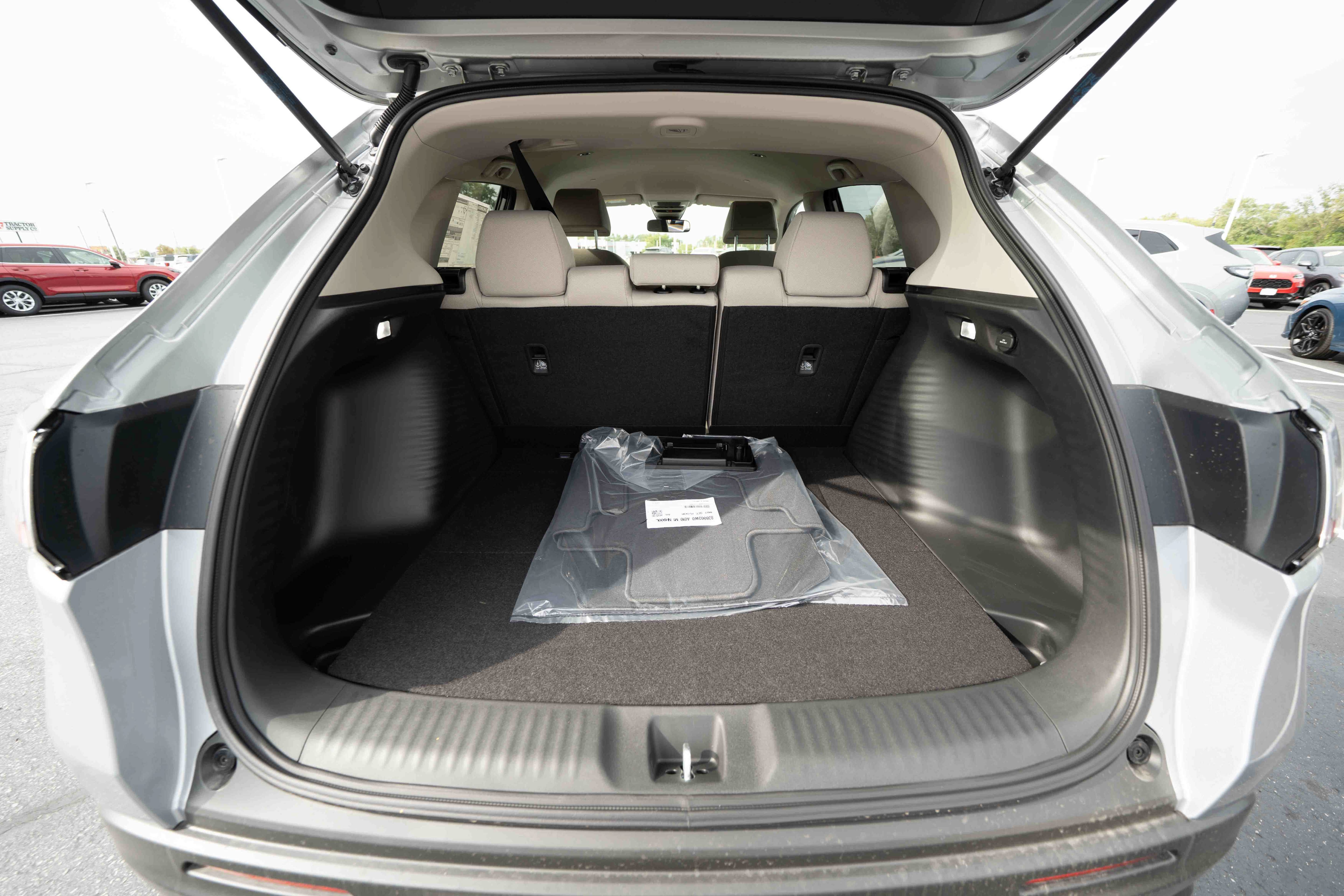 New 2027 Honda HR-V LX image 28