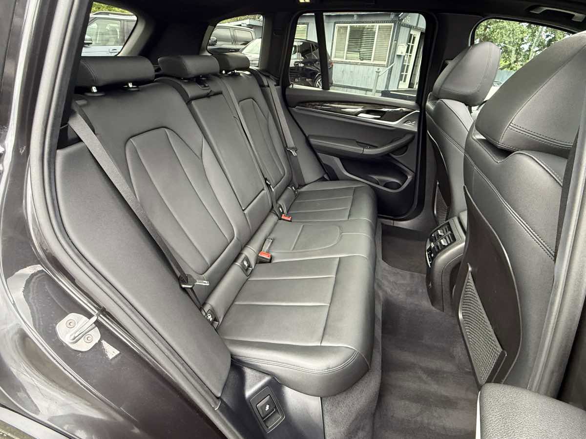 Used 2019 BMW X3 sDrive30i w/ M Sport Package 2 RWD image 15