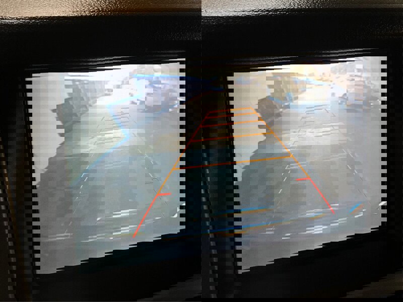 Used 2015 GMC Yukon XL SLT w/ HD Trailering Package image 24