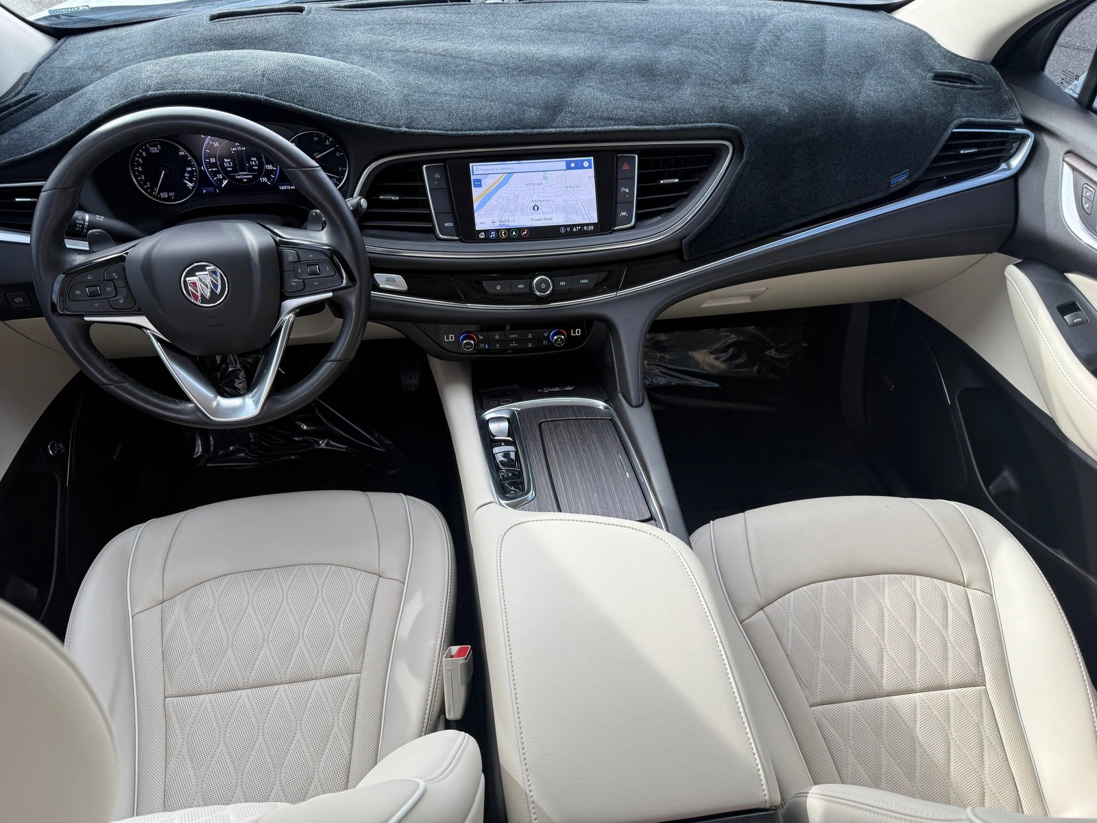 Used 2023 Buick Enclave Avenir w/ Trailering Package, 5000 lbs. FWD image 24