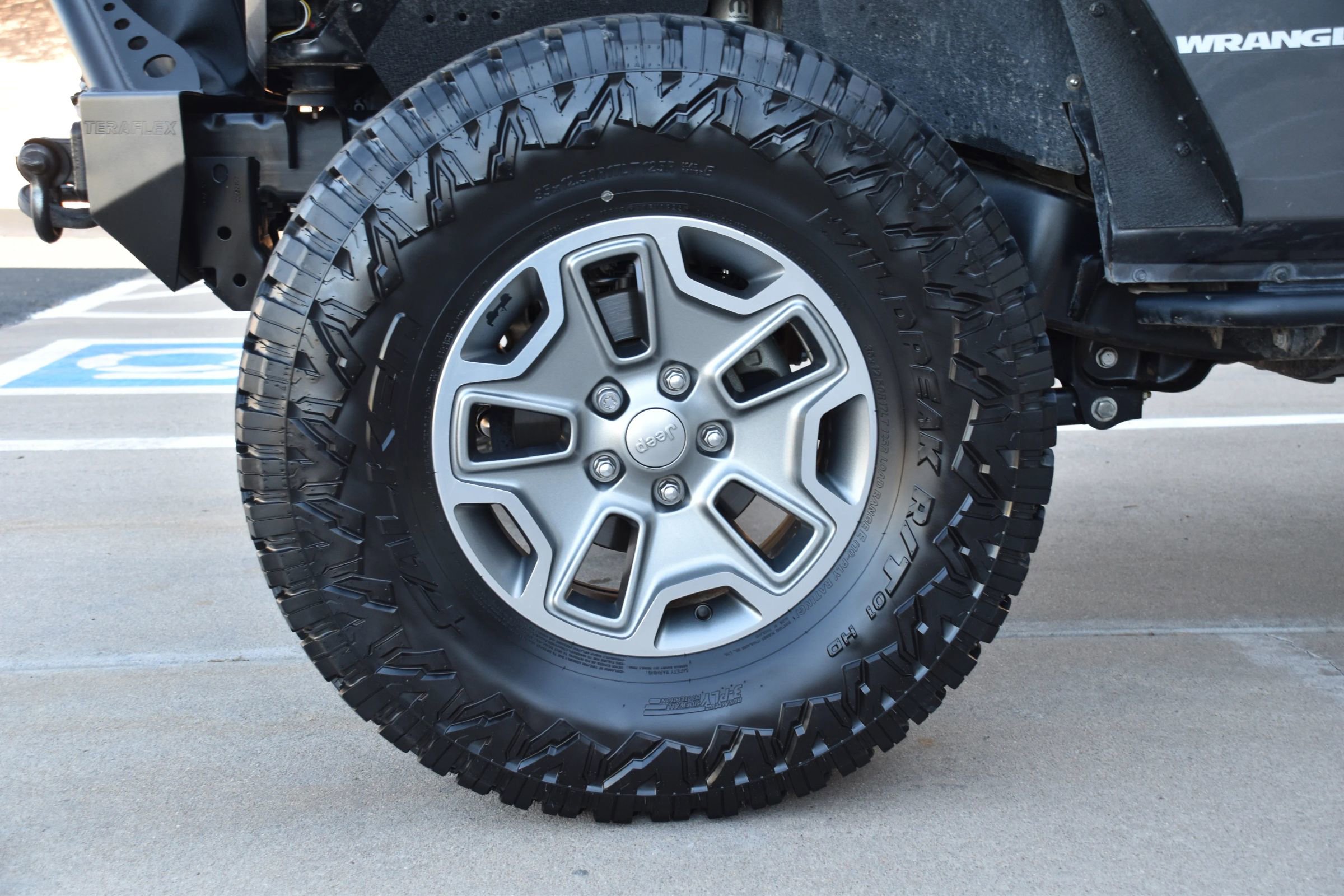 Used 2016 Jeep Wrangler Rubicon AWD/4WD image 42