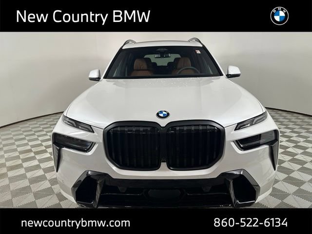 New 2027 BMW X7 xDrive40i w/ M Sport Package AWD/4WD image 2