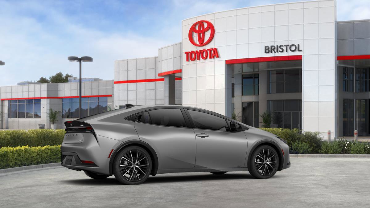 New 2026 Toyota Prius XLE image 25