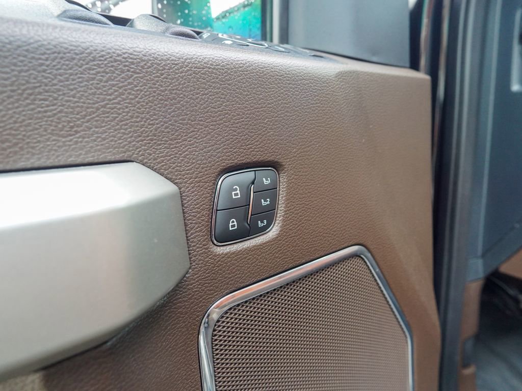 Used 2022 Ford F450 King Ranch w/ King Ranch Ultimate Package image 21