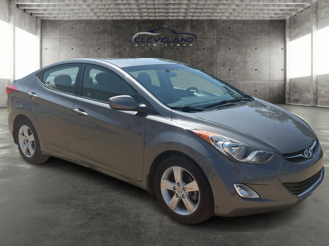 Used 2013 Hyundai Elantra GLS w/ Preferred Pkg image 1