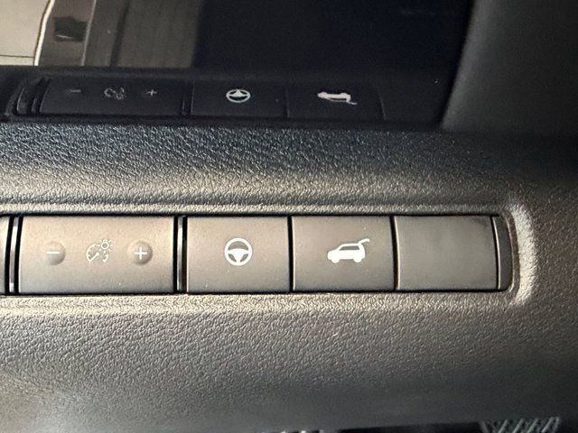 New 2026 Nissan Pathfinder SV w/ SV Premium Package FWD image 13