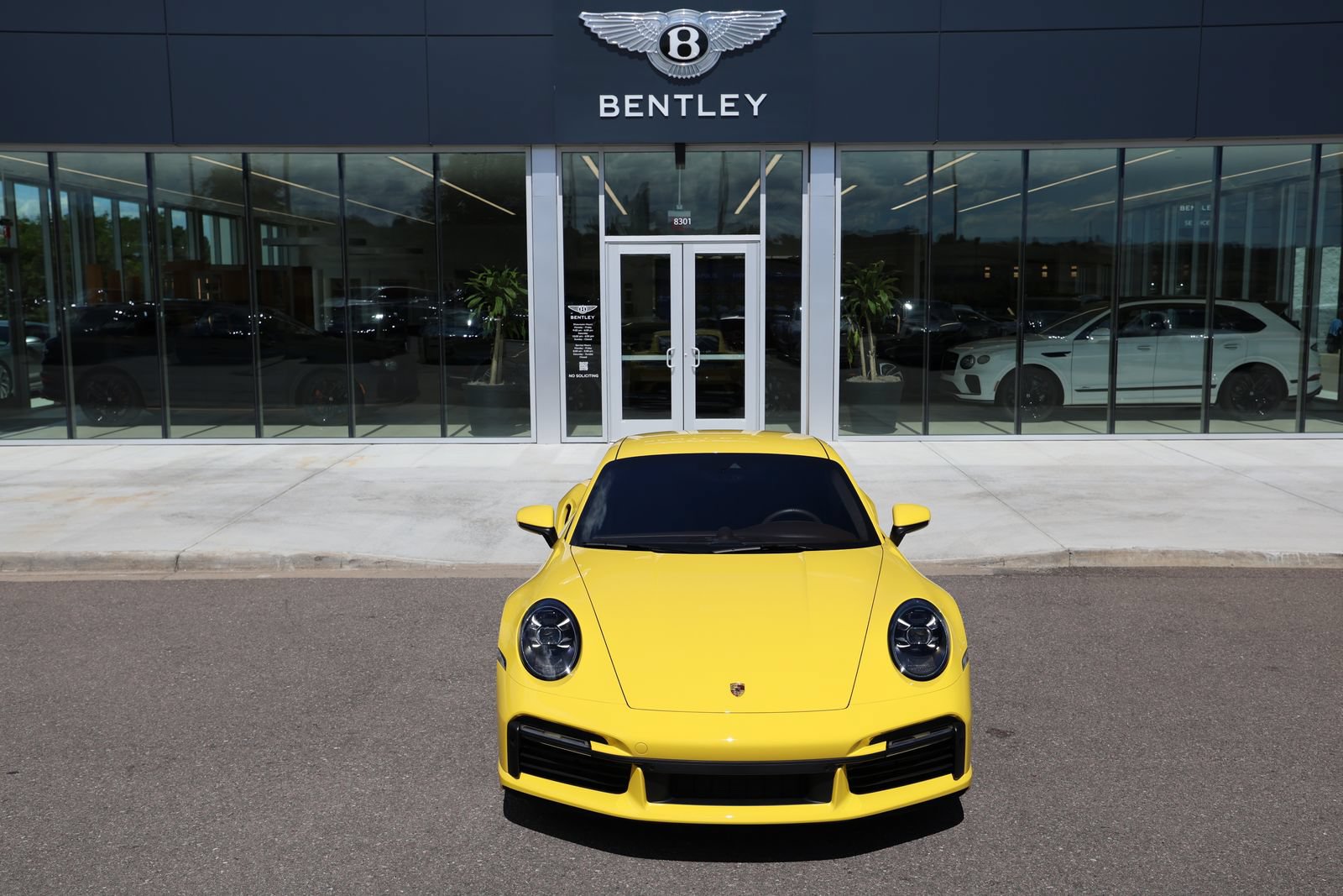Used 2022 Porsche 911 Turbo S AWD/4WD image 17