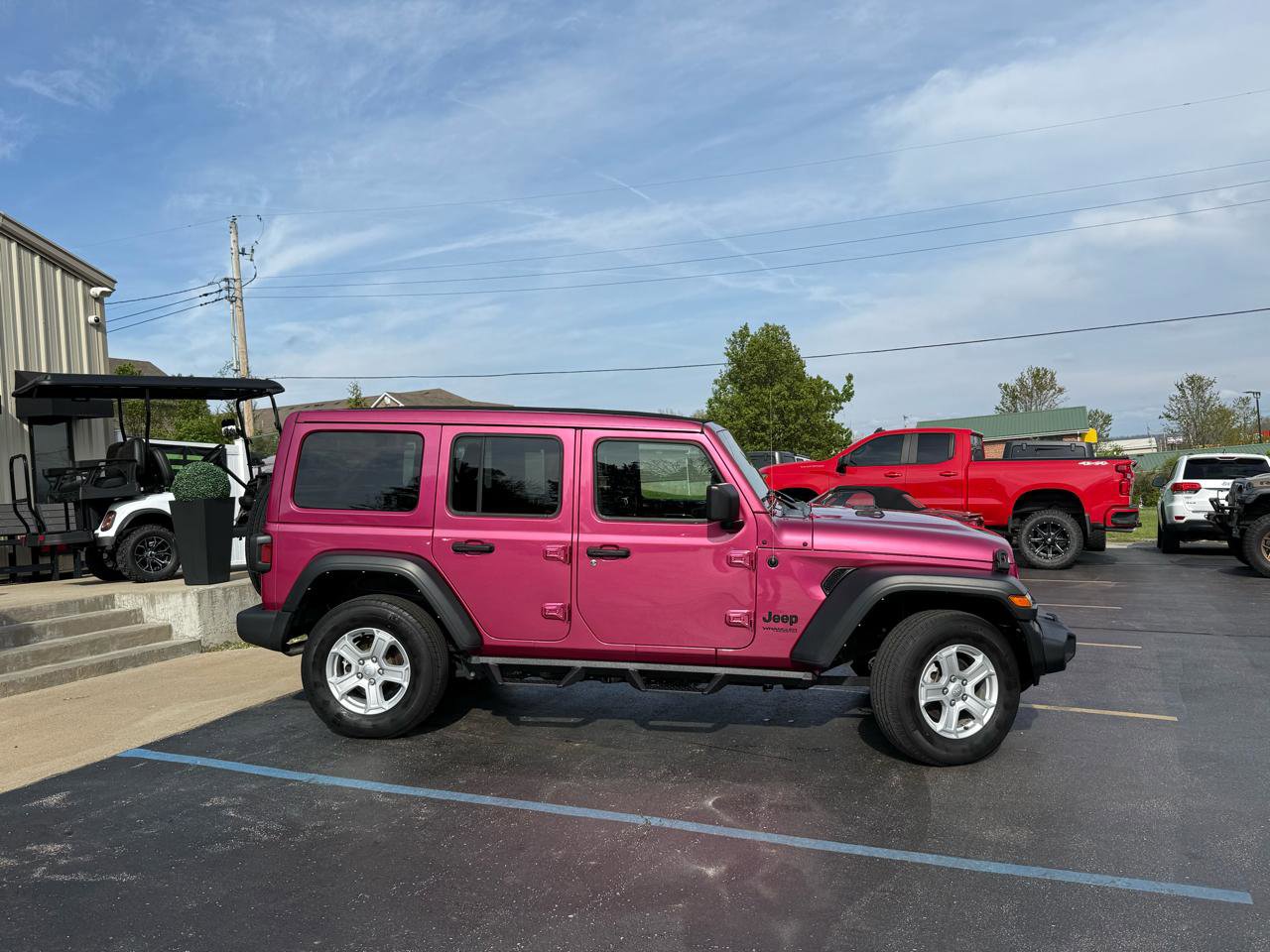 Used 2022 Jeep Wrangler Unlimited Sport w/ Sun And Sound Package AWD/4WD image 2
