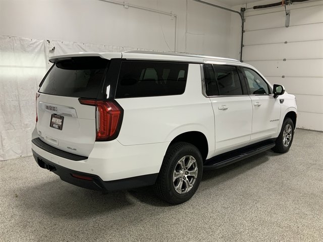 Used 2022 GMC Yukon XL SLE w/ Max Trailering Package image 6