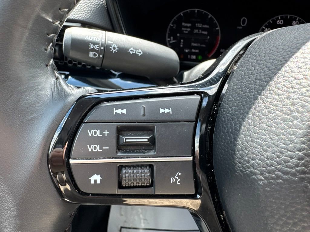 Used 2023 Honda CR-V EX-L image 26