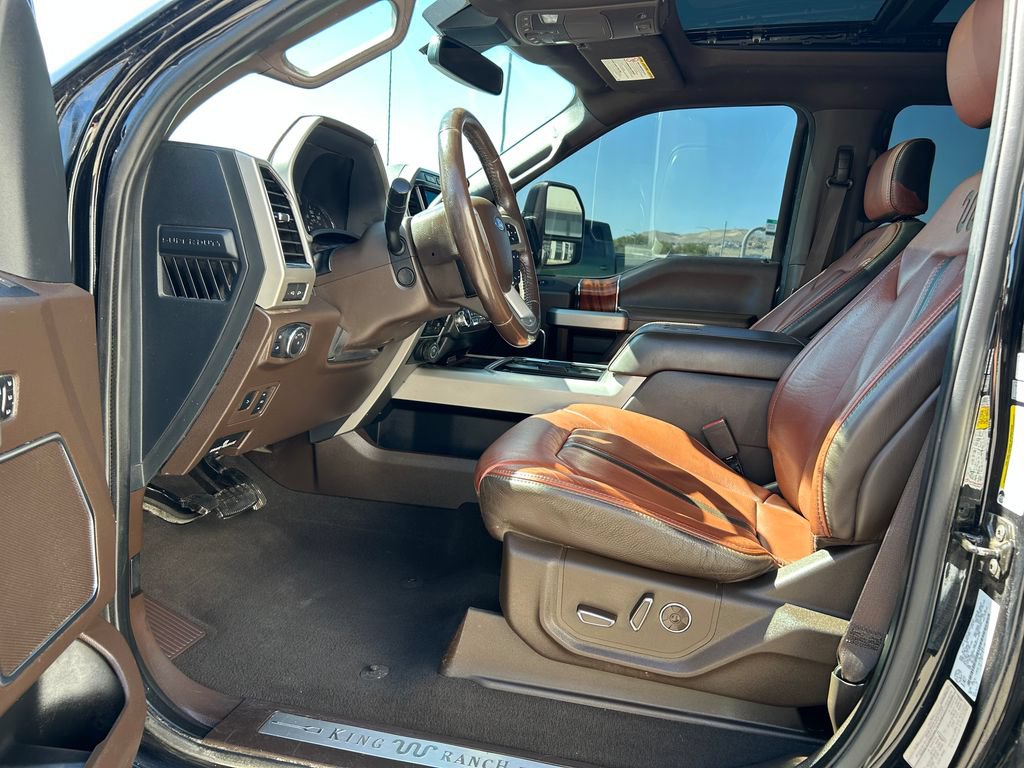 Used 2022 Ford F450 King Ranch w/ King Ranch Ultimate Package AWD/4WD image 8