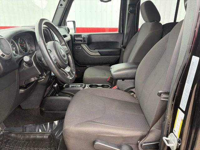 Used 2017 Jeep Wrangler Unlimited Willys image 21