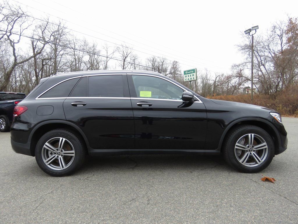 Used 2021 Mercedes-Benz GLC 300 4MATIC image 5