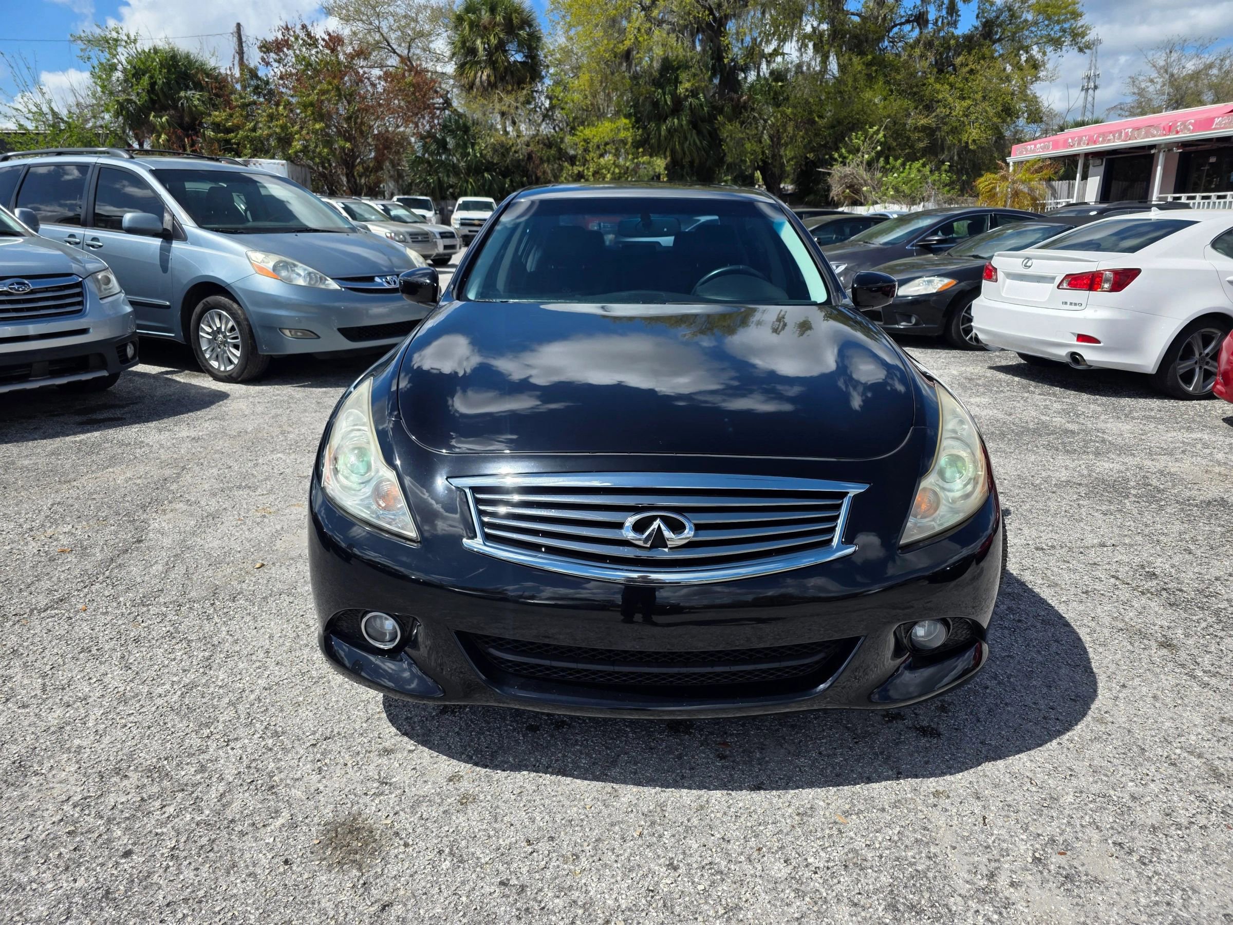 Used 2012 INFINITI G37 Journey w/ Premium Pkg image 2