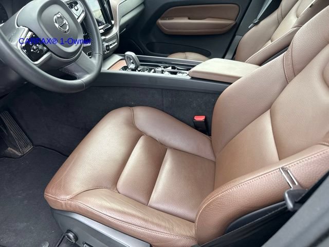 Certified 2023 Volvo XC60 B5 Plus w/ Climate Package AWD/4WD image 17