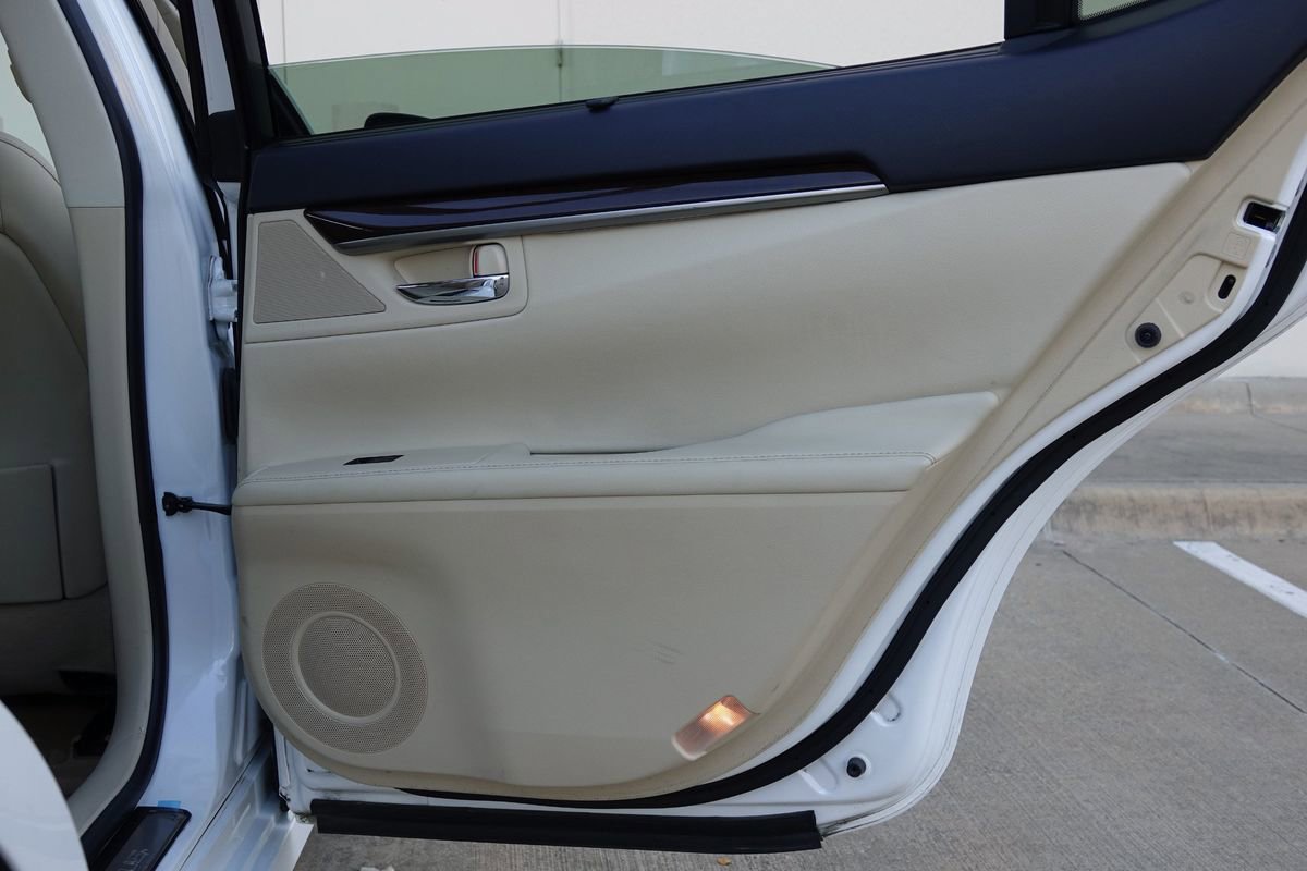 Used 2014 Lexus ES 350 image 39