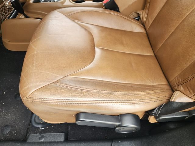 Used 2014 Jeep Wrangler Unlimited Sahara w/ Connectivity Group image 22