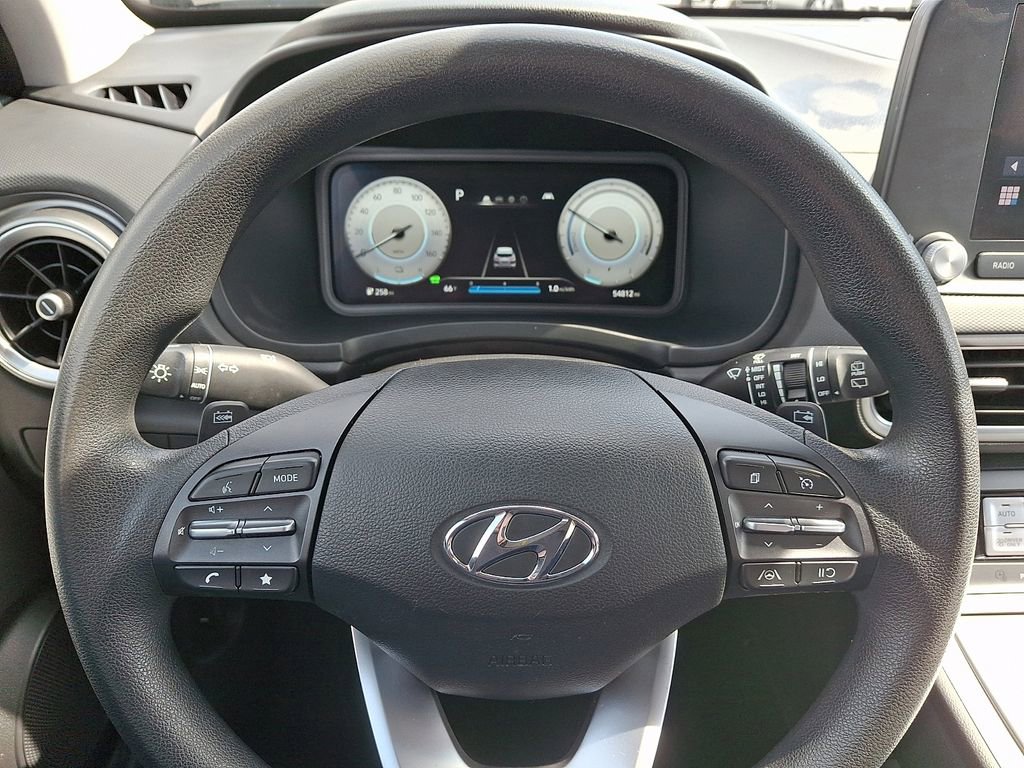 Used 2023 Hyundai Kona SE image 21