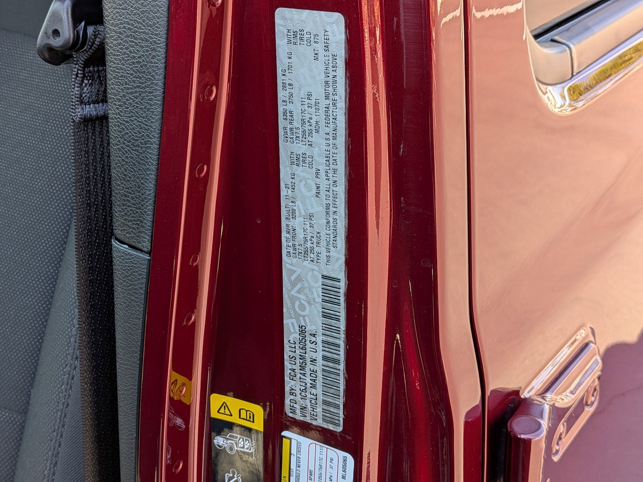 Used 2021 Jeep Gladiator Sport image 33