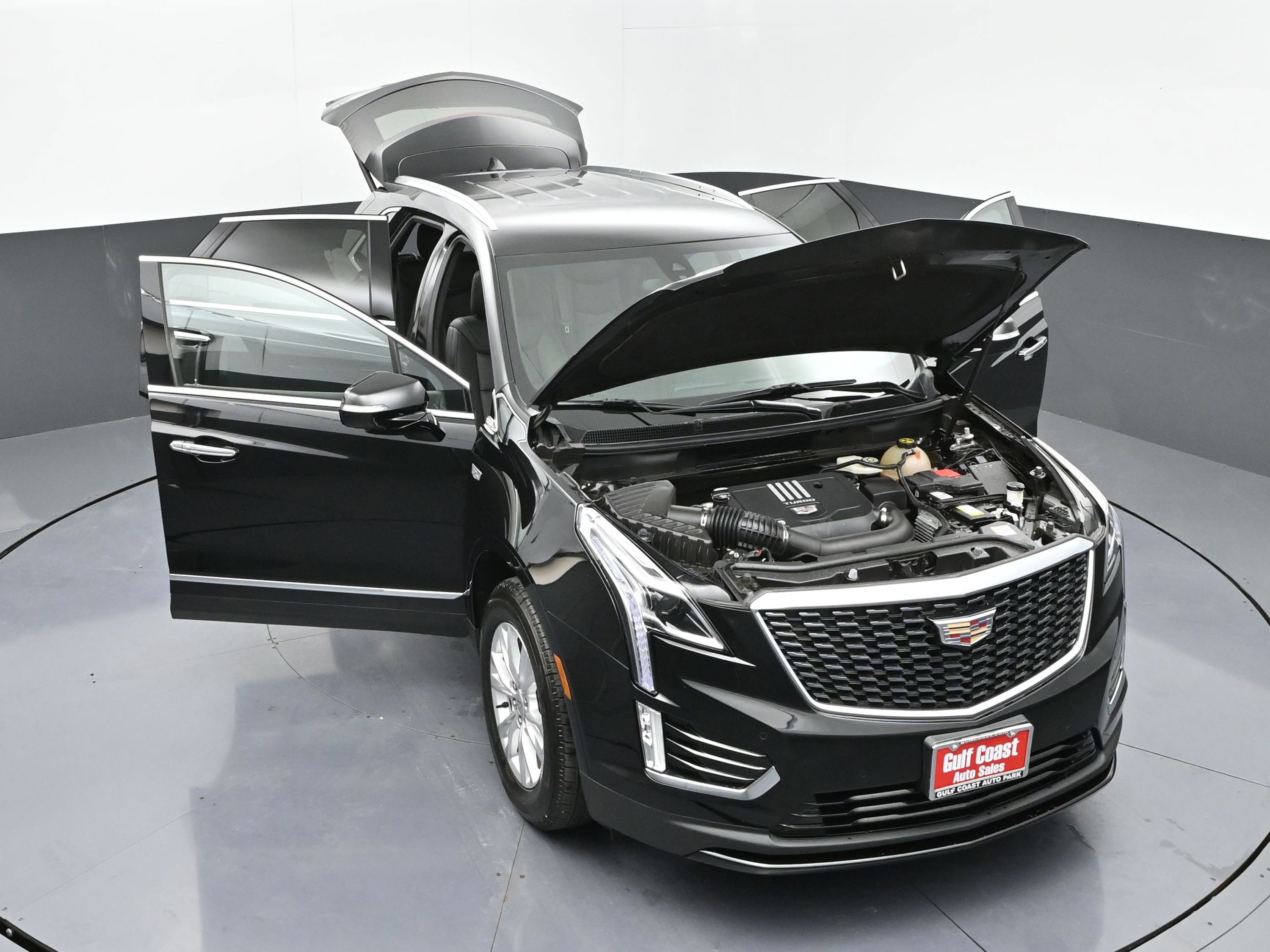 Used 2024 Cadillac XT5 Luxury w/ LPO, Floor Liner Package image 44