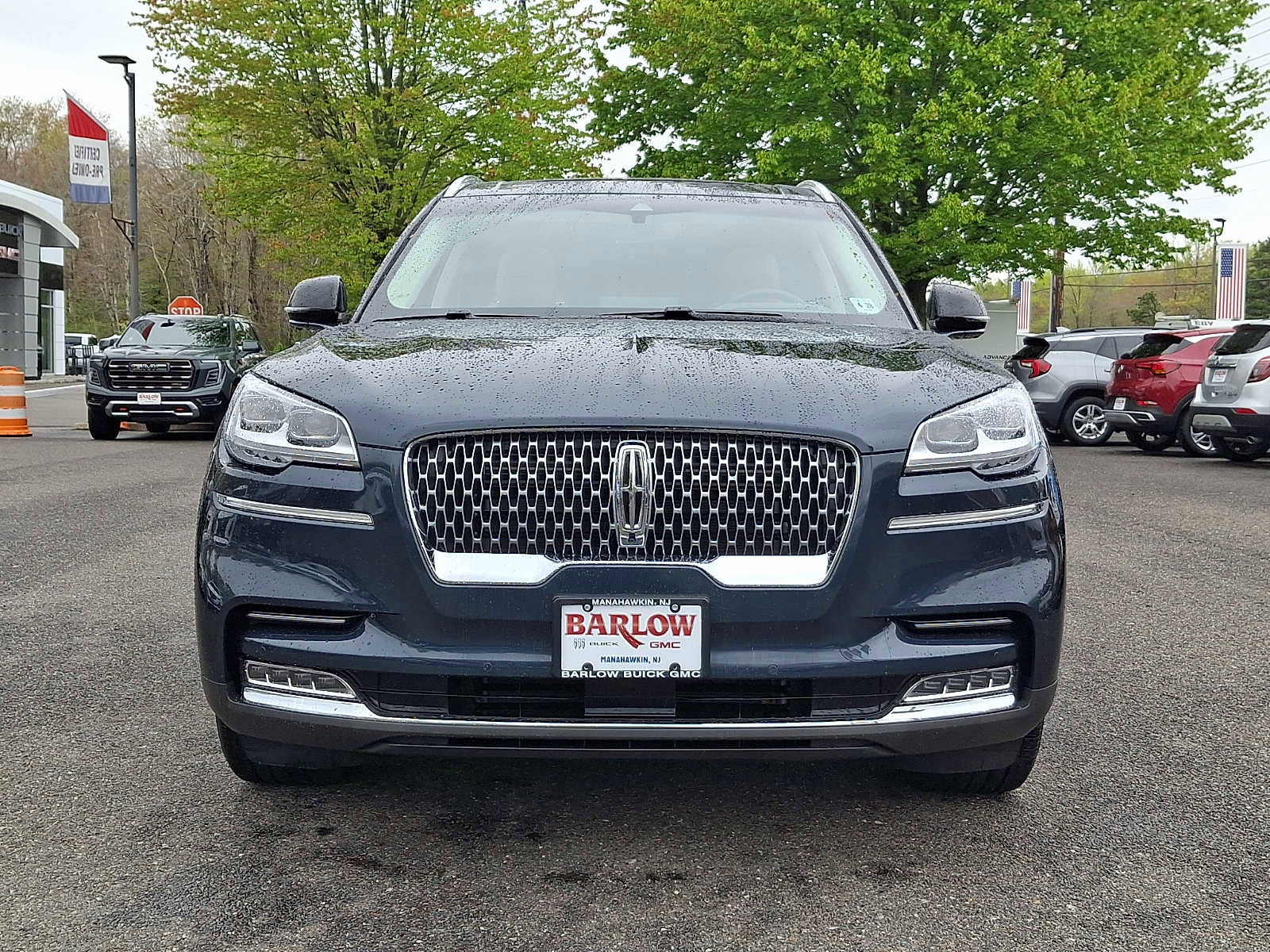 Used 2023 Lincoln Aviator Reserve w/ Equipment Group 201A AWD/4WD image 2