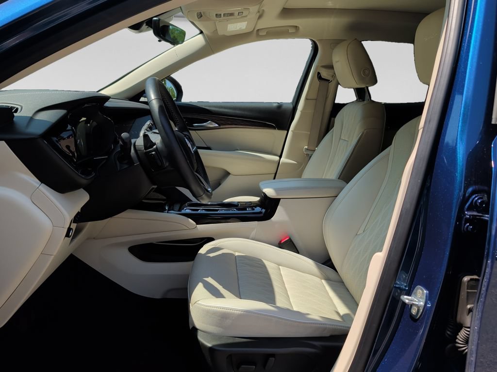 Used 2023 Buick Envision Avenir AWD/4WD image 16