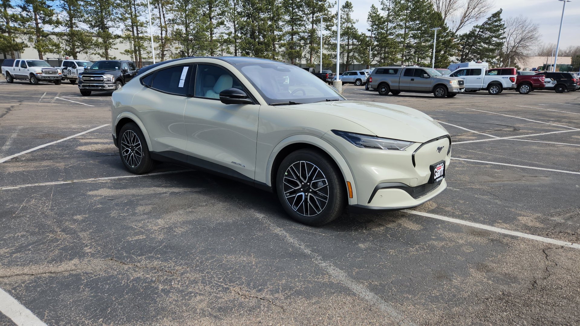 New 2026 Ford Mustang Mach-E Premium image 18