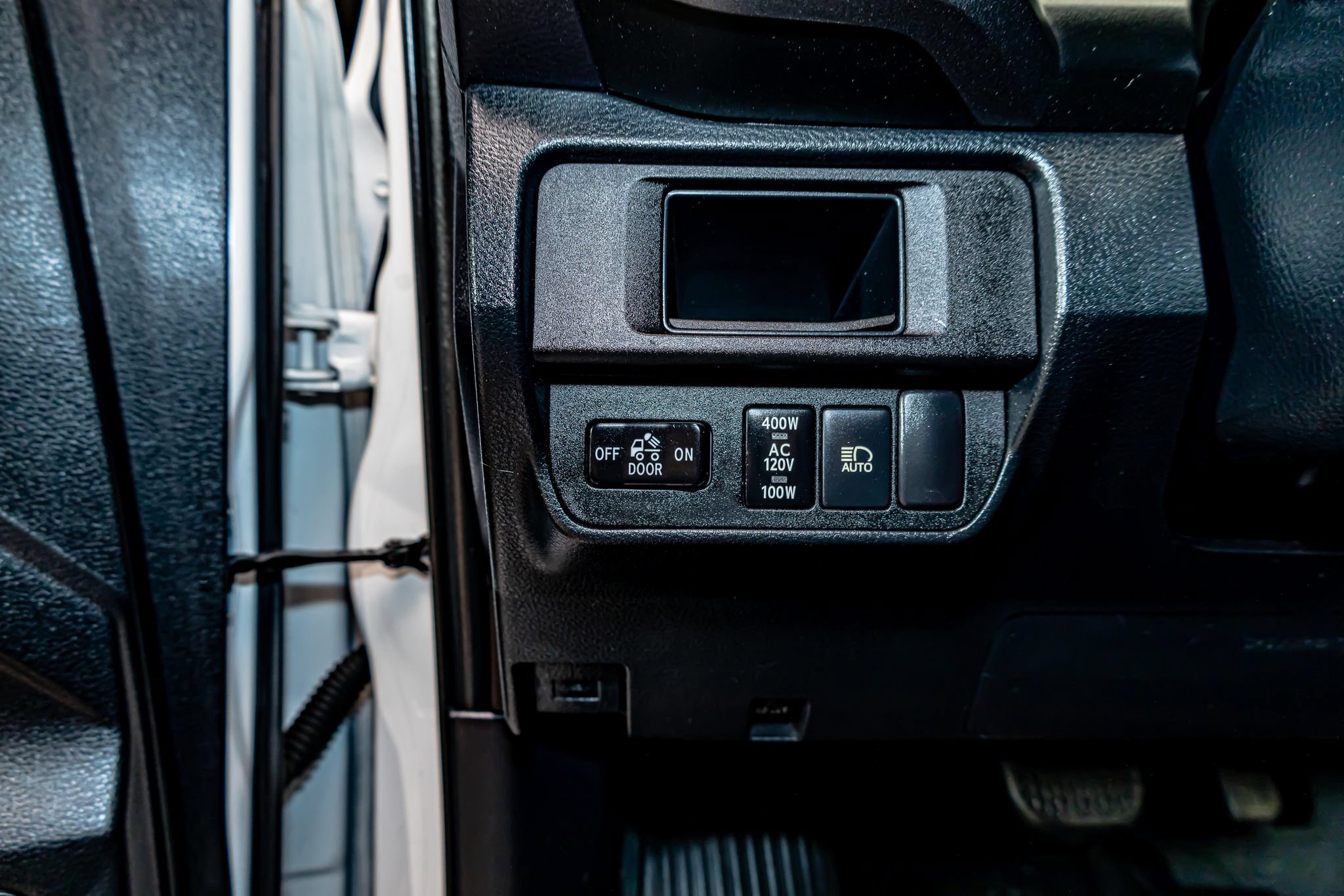Used 2019 Toyota Tacoma TRD Sport AWD/4WD image 20