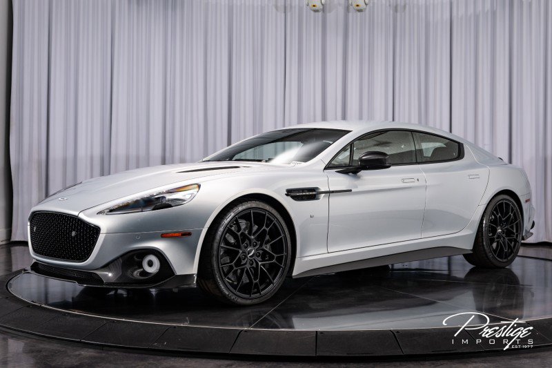 Used 2019 Aston Martin Rapide AMR image 14