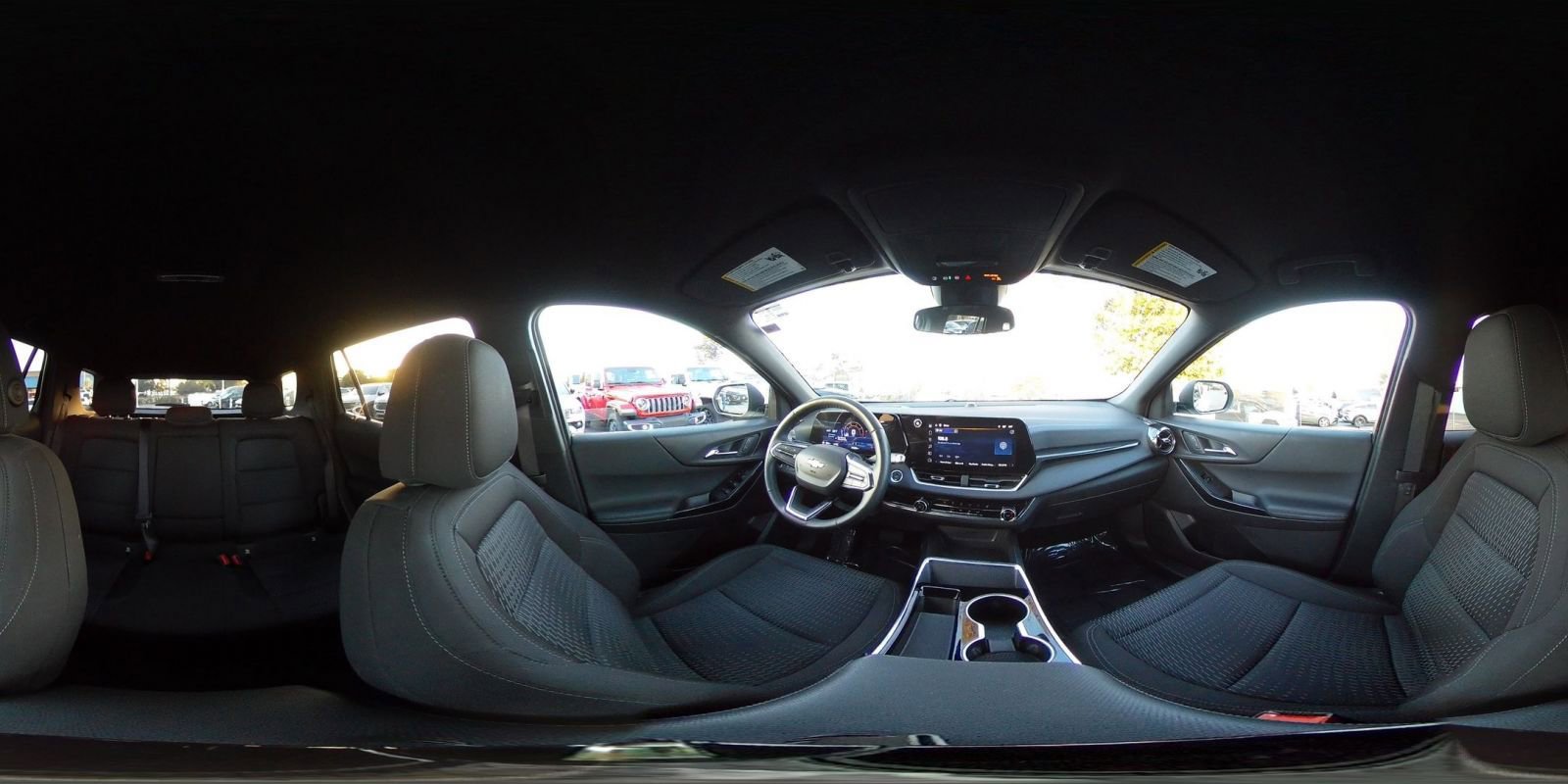 Used 2025 Chevrolet Equinox LT image 43