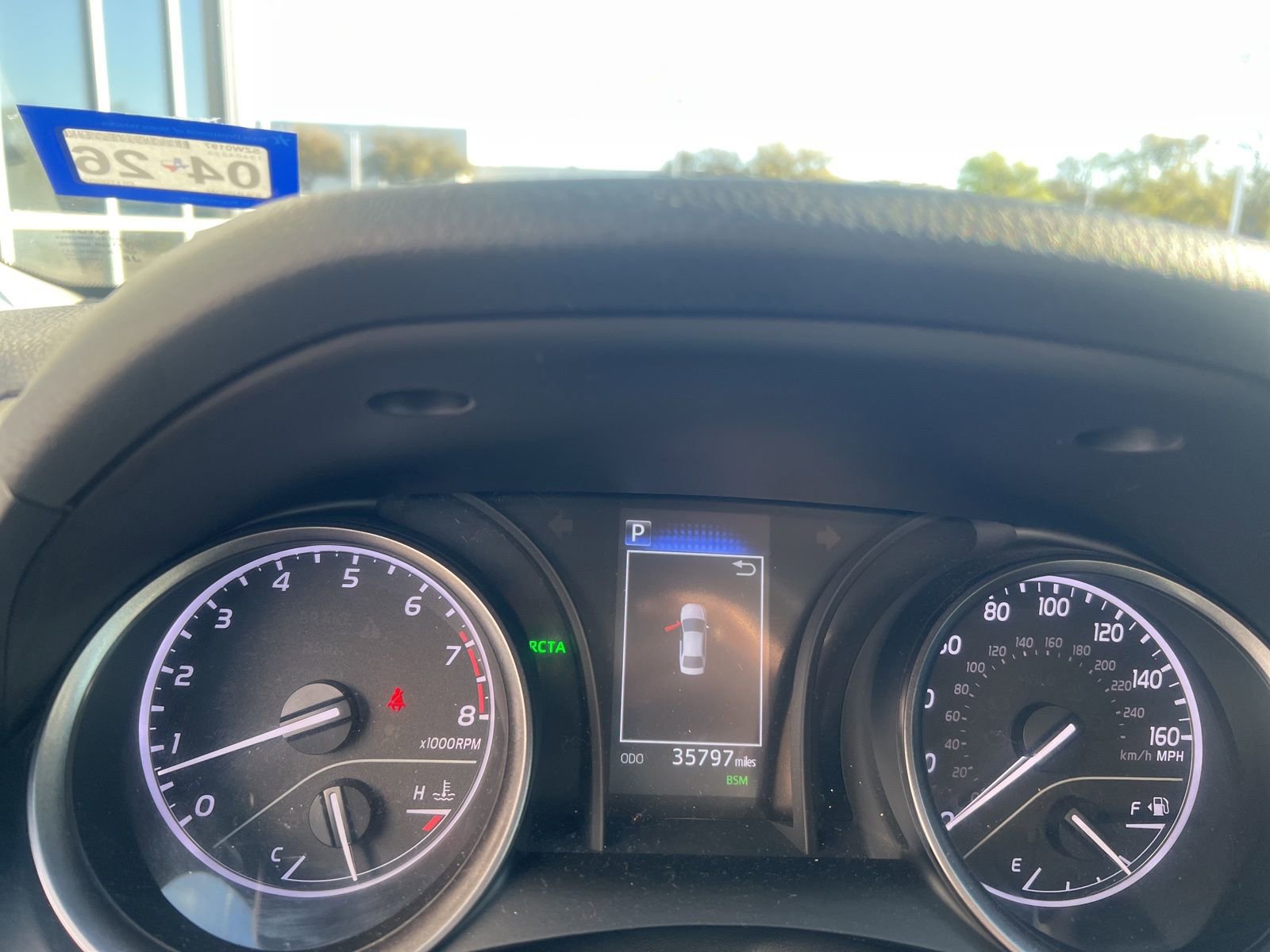 Used 2023 Toyota Camry SE w/ Convenience Package image 4