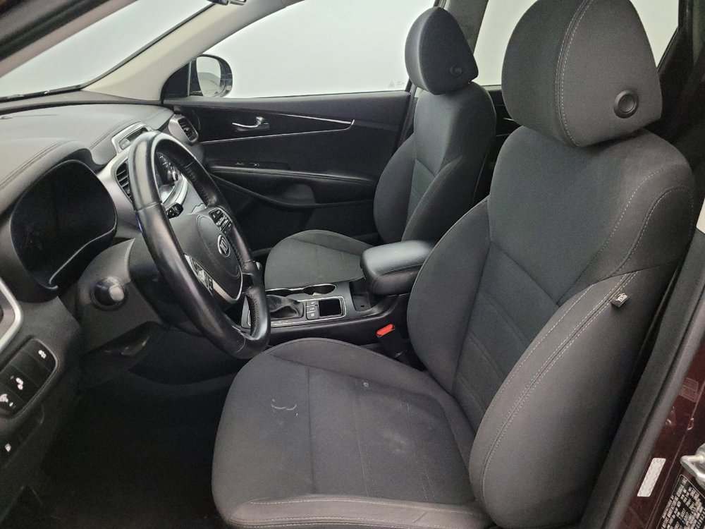 Used 2019 Kia Sorento AWD w/ LX Convenience Package image 17