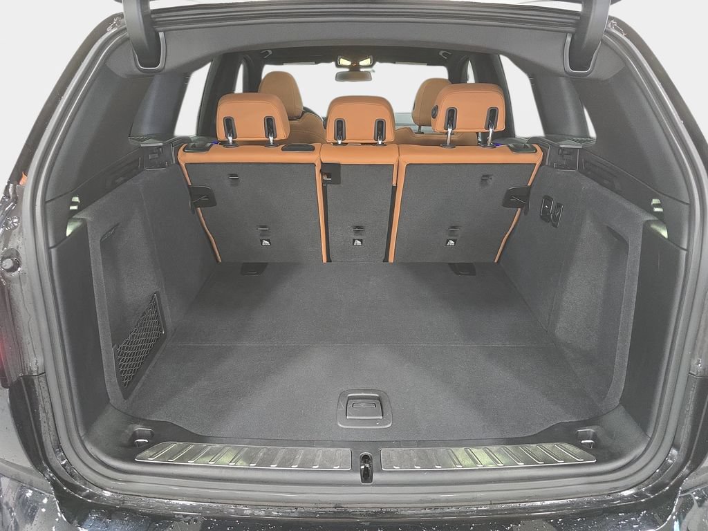 Certified 2024 BMW X3 sDrive30i w/ Convenience Package RWD image 13