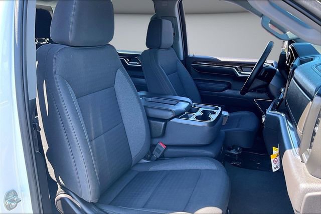 Used 2023 GMC Sierra 1500 SLE image 30