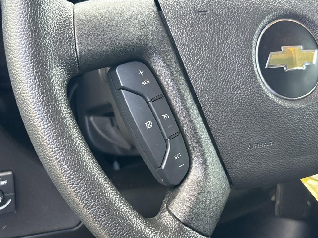 Used 2024 Chevrolet Express 2500 w/ Driver Convenience Package image 30