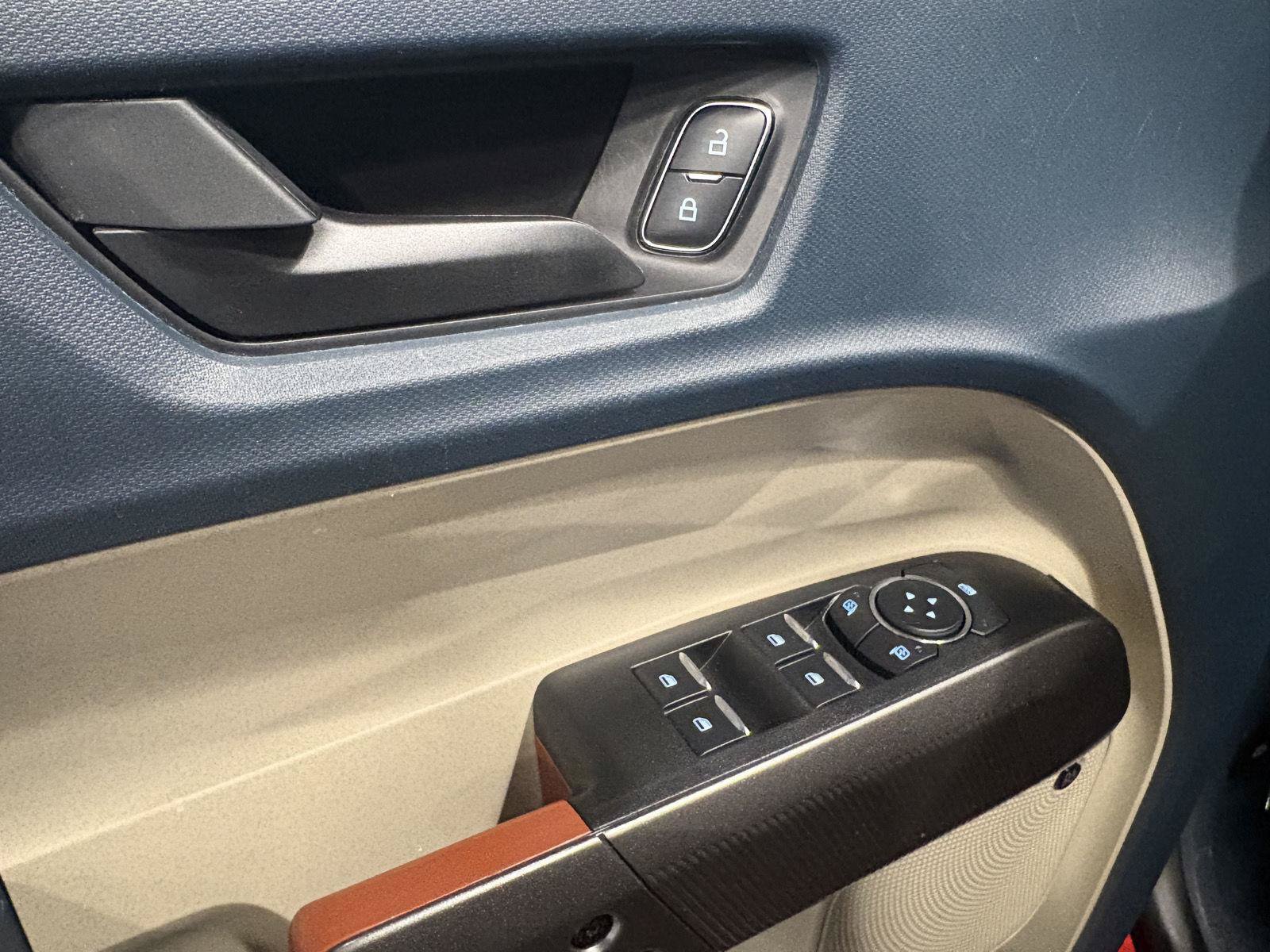 Used 2026 Ford Maverick Lariat AWD/4WD image 15
