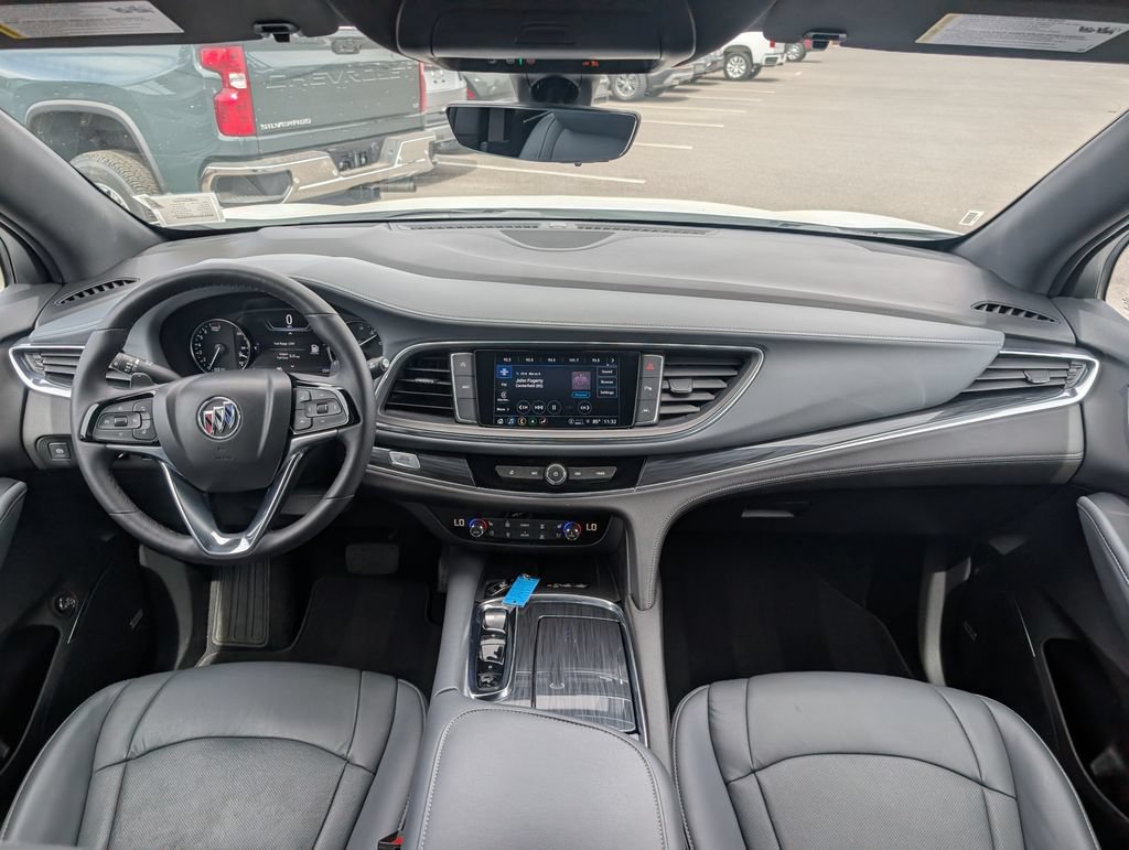 Used 2024 Buick Enclave Premium AWD/4WD image 15